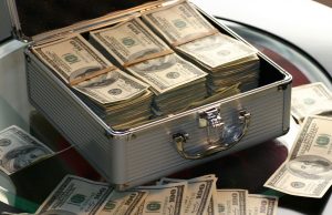 Bank Stocks’ Biggest Bull Goes Bearish on Financials